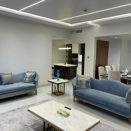 شقة Usmans 4Bdrm Jbr Sadaf Next To Ritz Carlton Walk دبي المظهر الخارجي الصورة